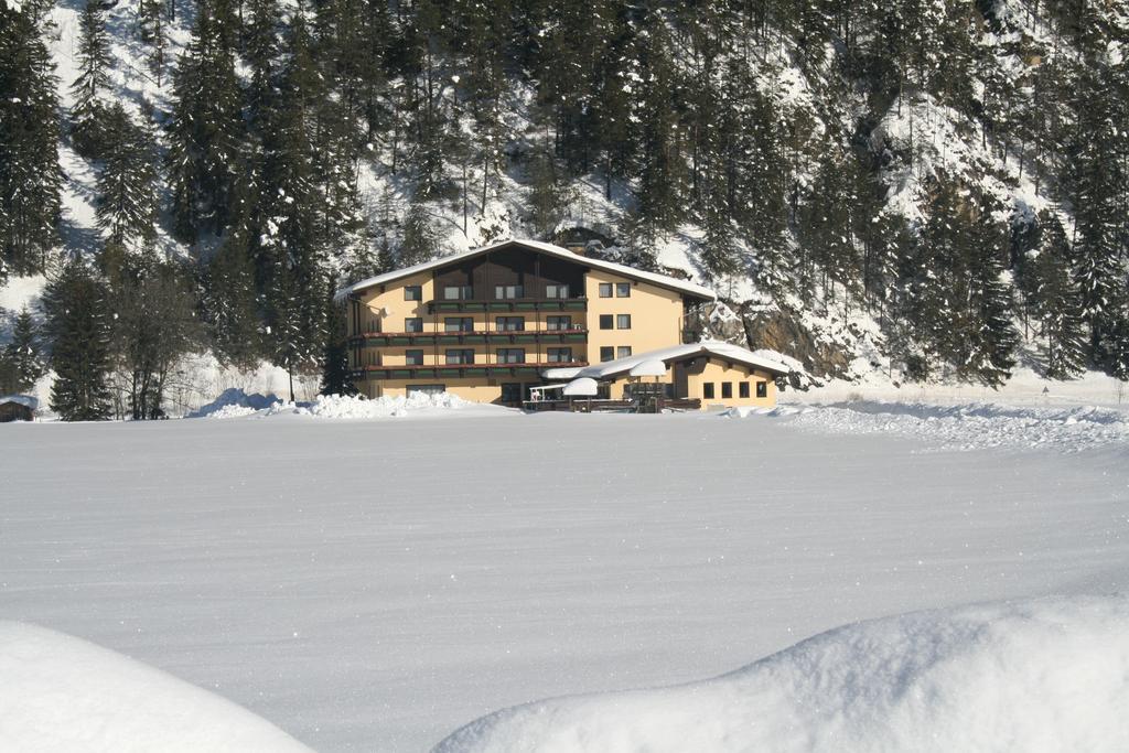 Schoenauer Hof Bach  Buitenkant foto