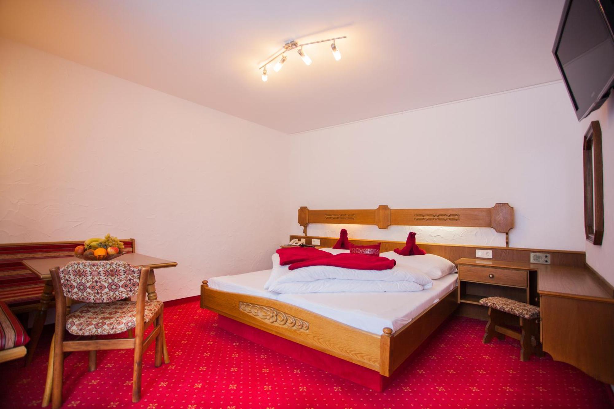 Schoenauer Hof Bach  Kamer foto