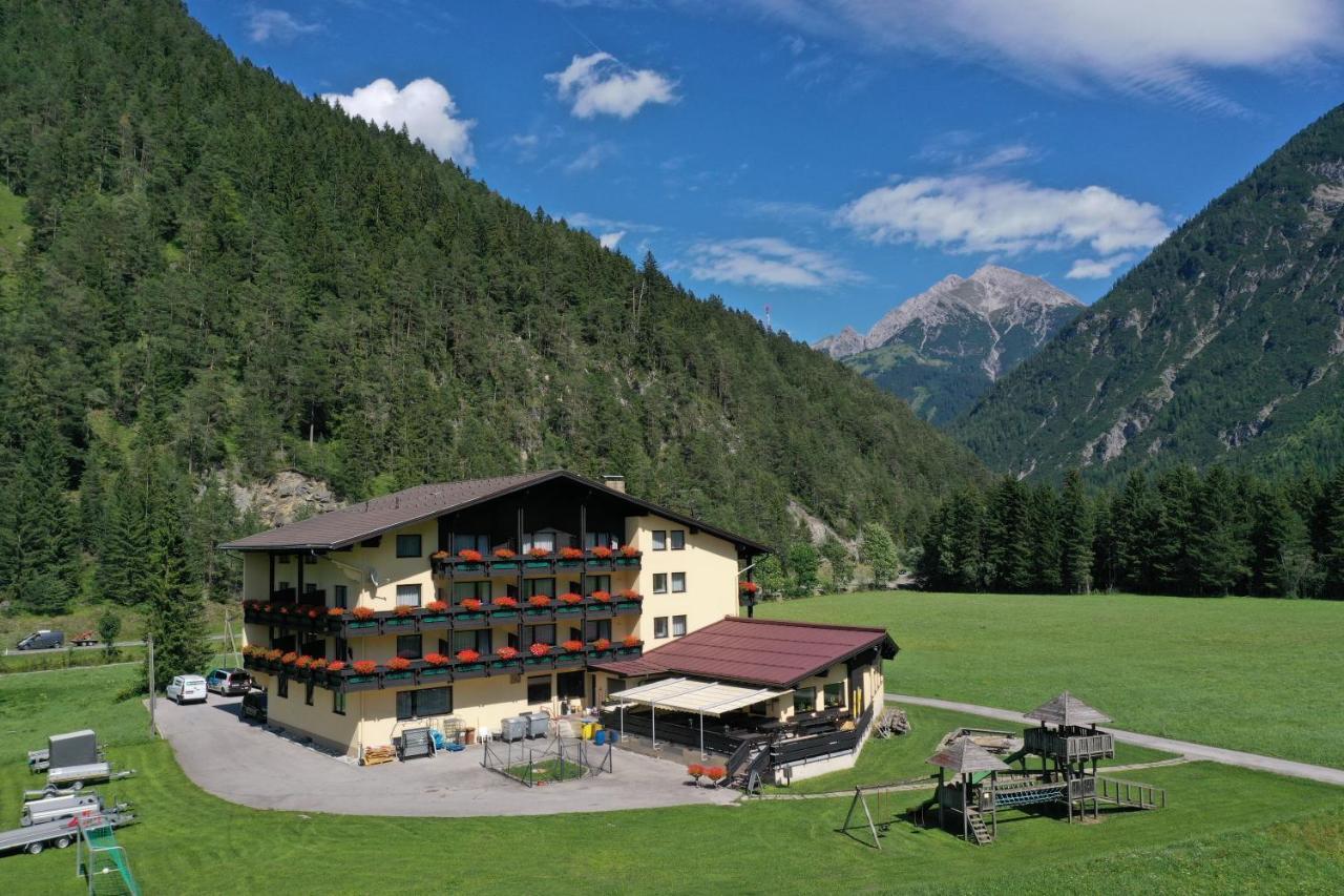 Schoenauer Hof Bach  Buitenkant foto